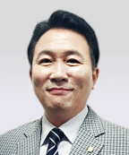 양 성 모 교수 